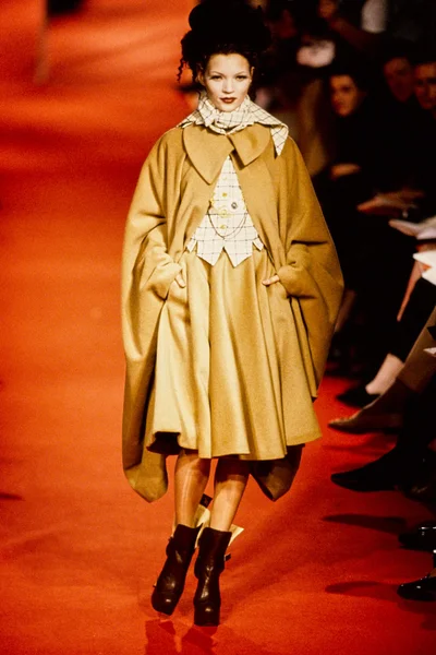 Look 14